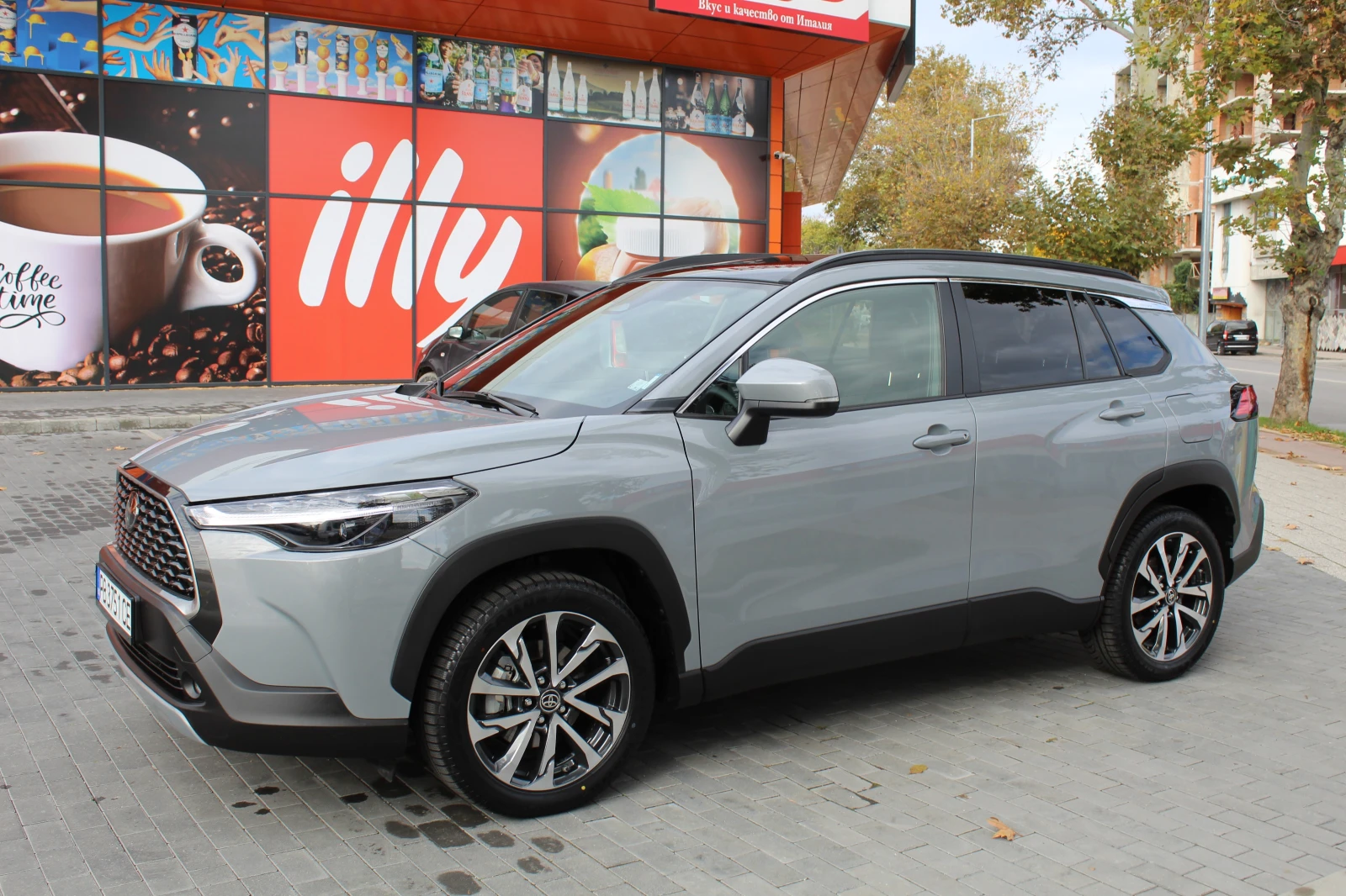 Toyota Corolla Cross 2.0 Hybrid New model Exclusive  | Mobile.bg   8