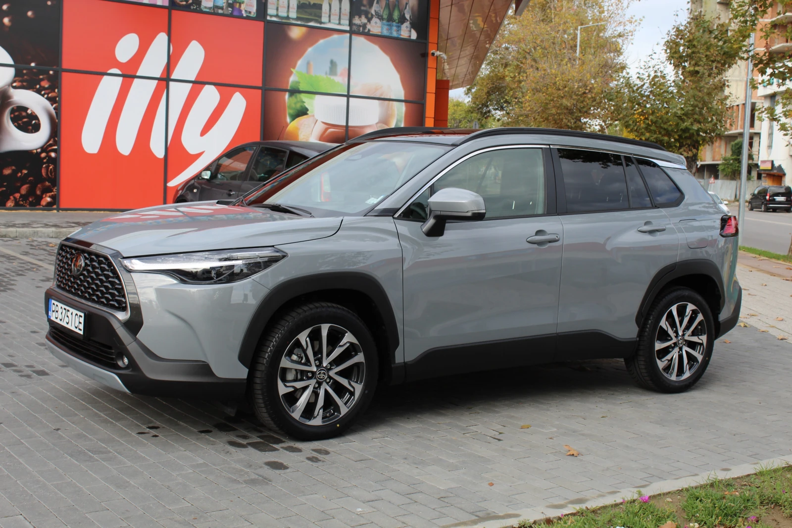 Toyota Corolla Cross 2.0 Hybrid New model Exclusive  | Mobile.bg   6