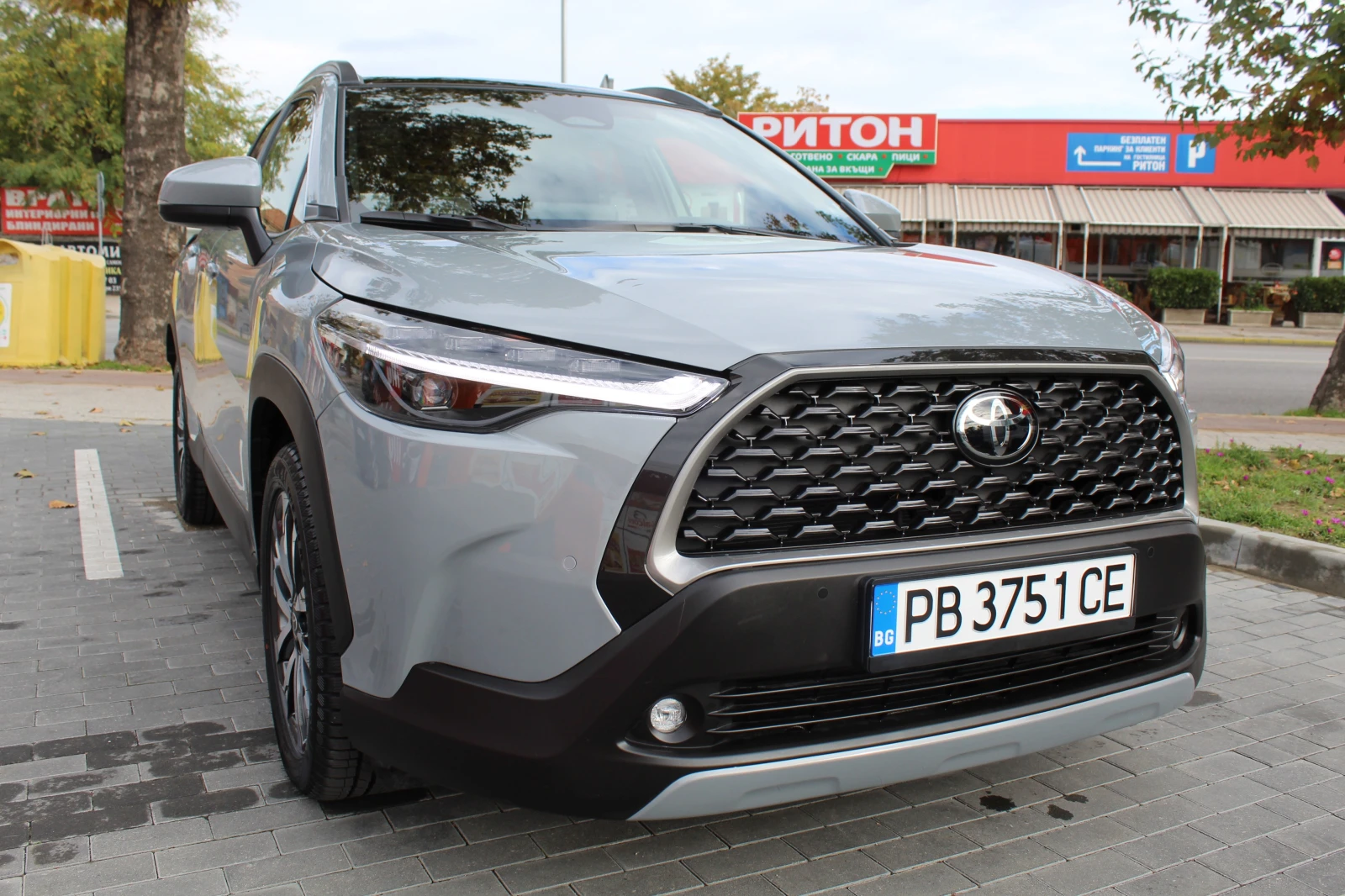 Toyota Corolla Cross 2.0 Hybrid New model Exclusive  | Mobile.bg   7