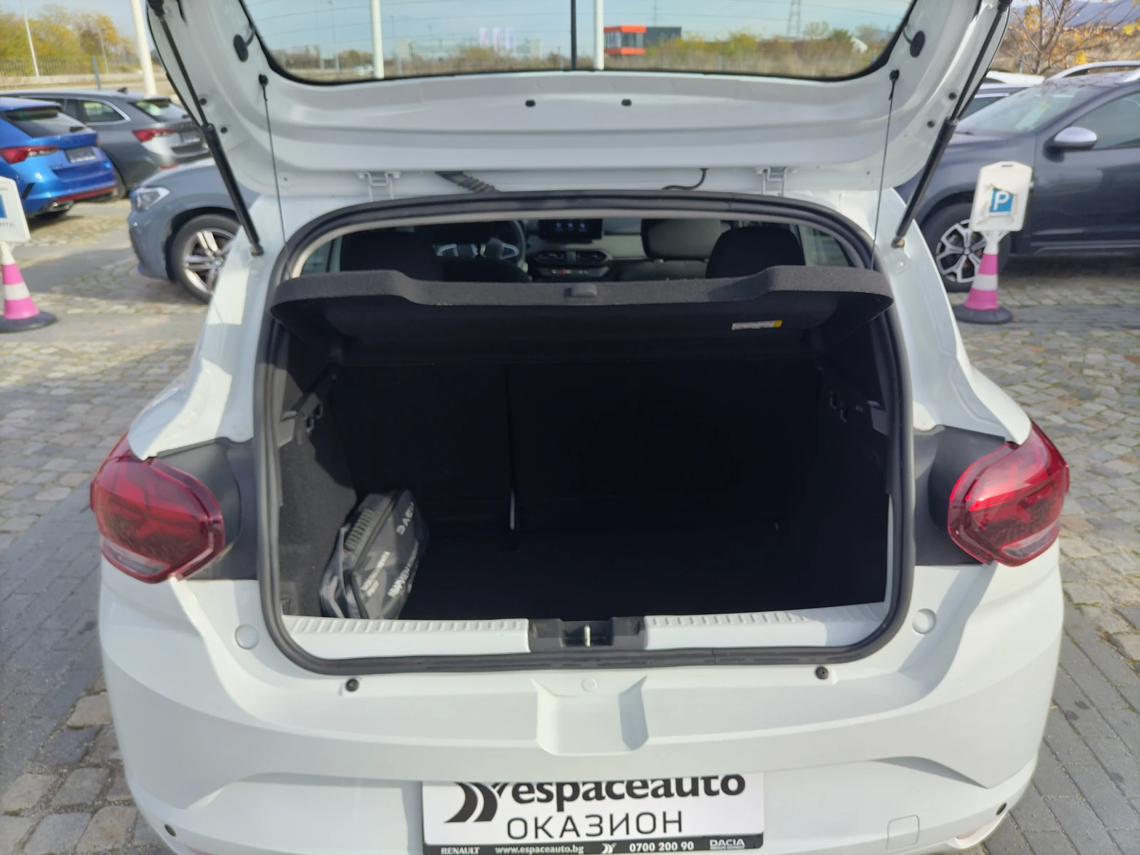 Dacia Sandero TCe 100./// / | Mobile.bg   15