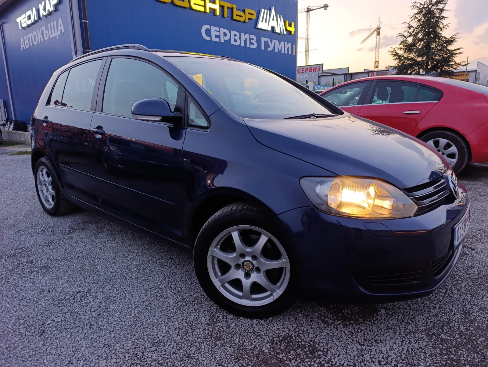 VW Golf Plus 1.6TDI 105k.c. - изображение 2