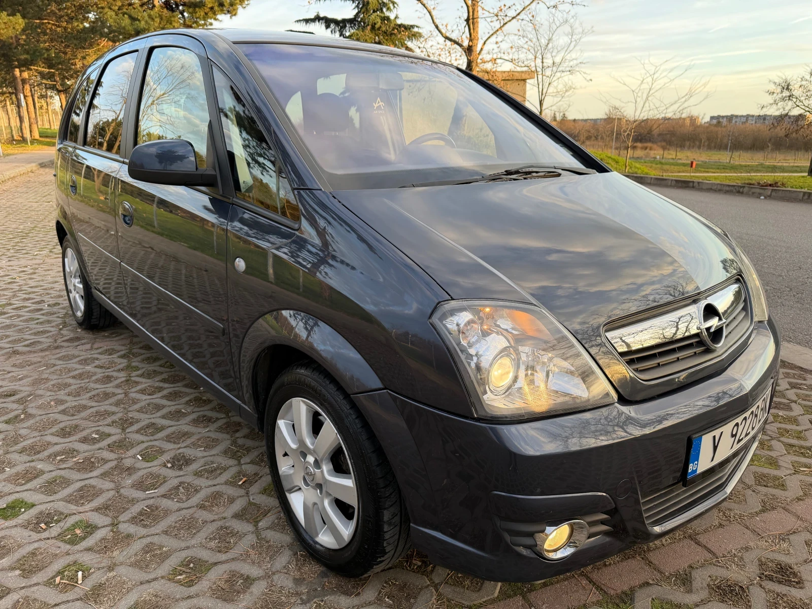 Opel Meriva 1.6 Газ.инжекцион, Всички възможни екстри за модел - изображение 7