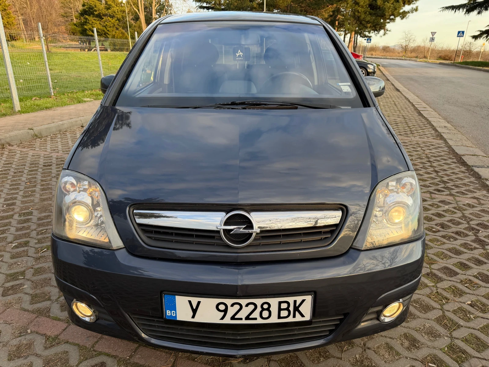 Opel Meriva 1.6 Газ.инжекцион, Всички възможни екстри за модел - изображение 8
