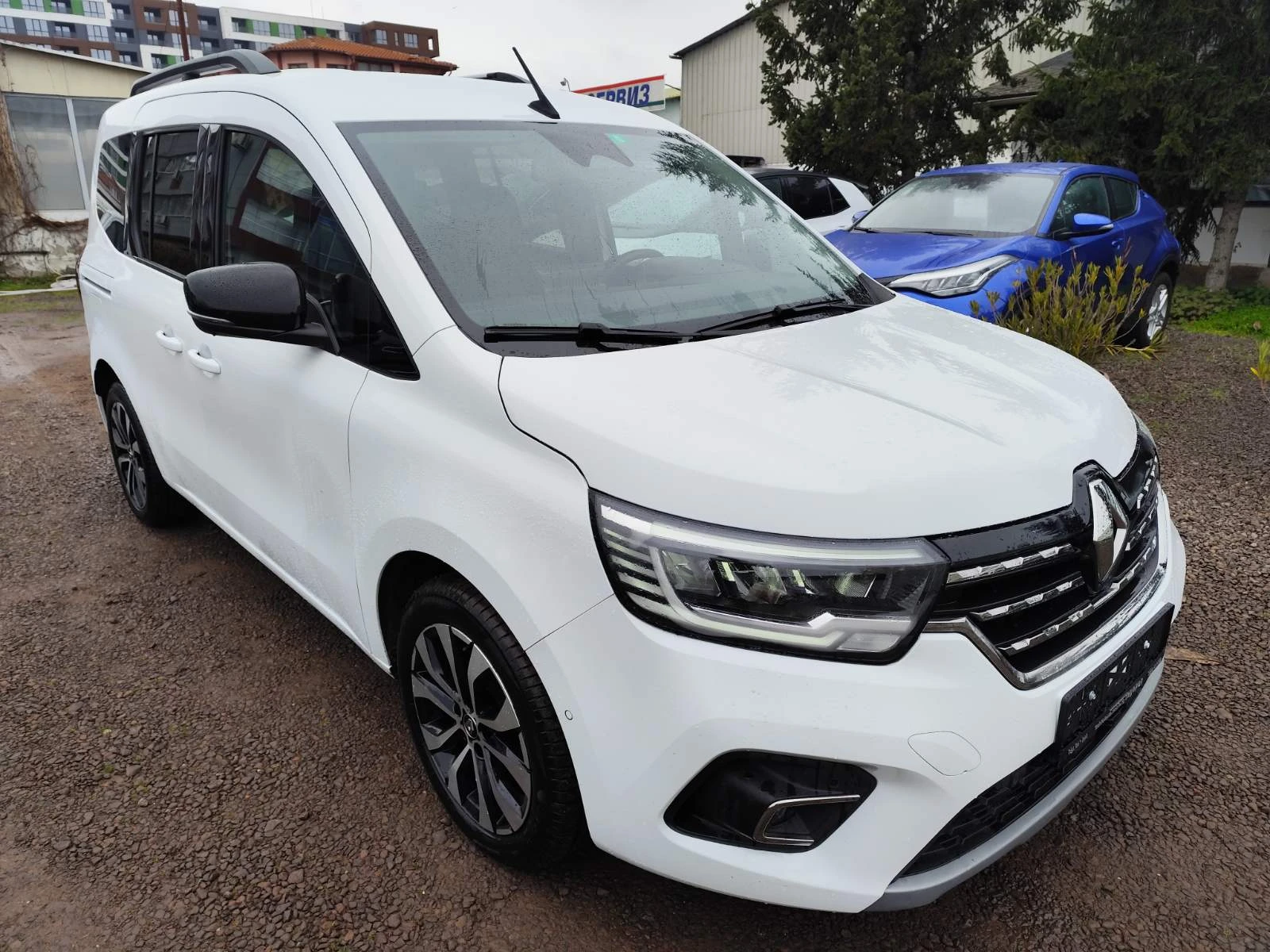 Renault Kangoo 1.3 TCe 130 Intens, 130 к.с - изображение 8