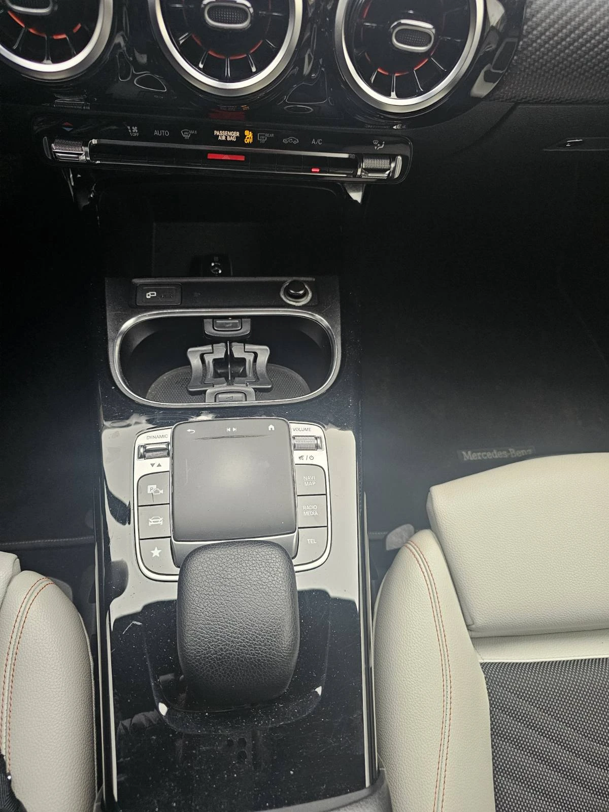 Mercedes-Benz A 180 1.3 TCe 136 hp - изображение 9