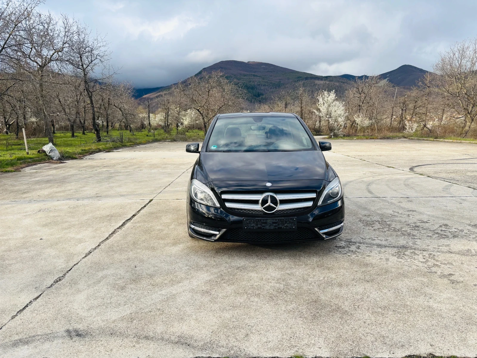 Mercedes-Benz B 200 AUTOMAT-7G, снимка 8 - Автомобили и джипове - 53403887