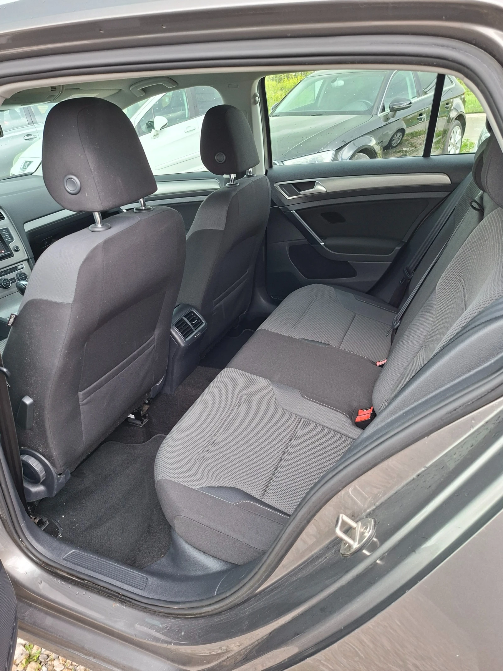 VW Golf, снимка 10 - Автомобили и джипове - 54457919