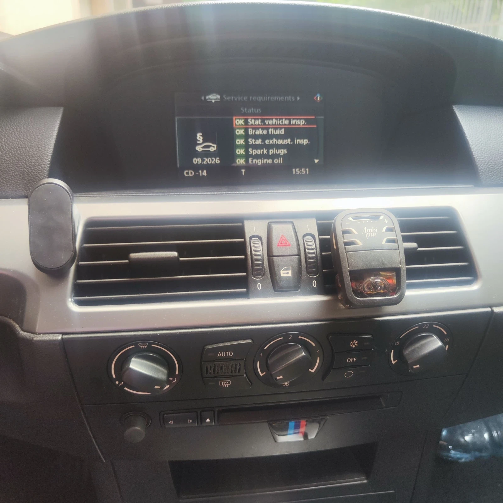 BMW 520 Газ/Бензин, снимка 6 - Автомобили и джипове - 54577093