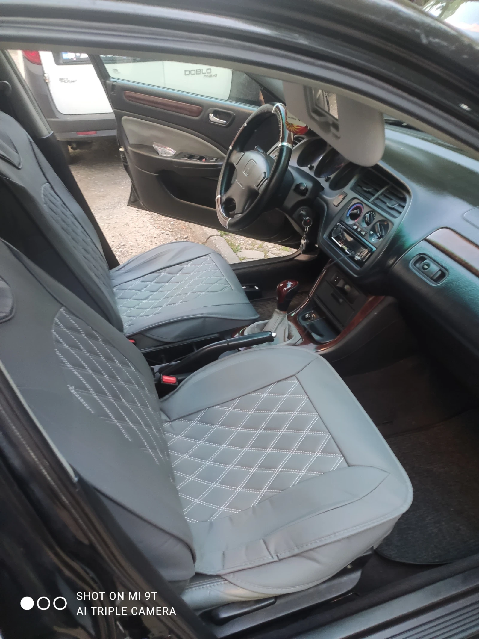 Honda Civic 1.8i 136ps, снимка 8 - Автомобили и джипове - 54963118