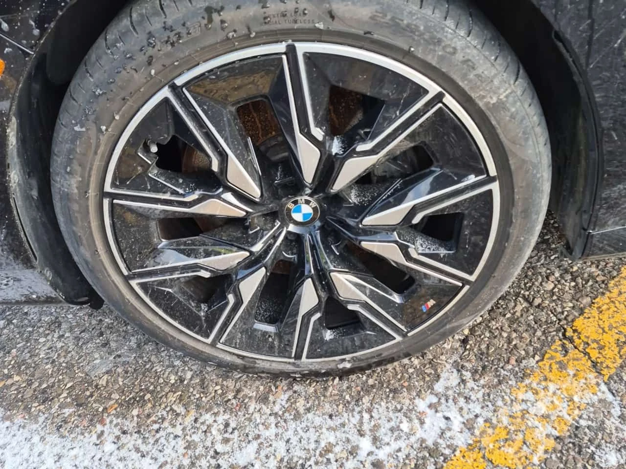 BMW i7  M70 XDRIVE | FULL | ЦЕНА ДО  БЪЛГАРИЯ , снимка 6 - Автомобили и джипове - 55093697