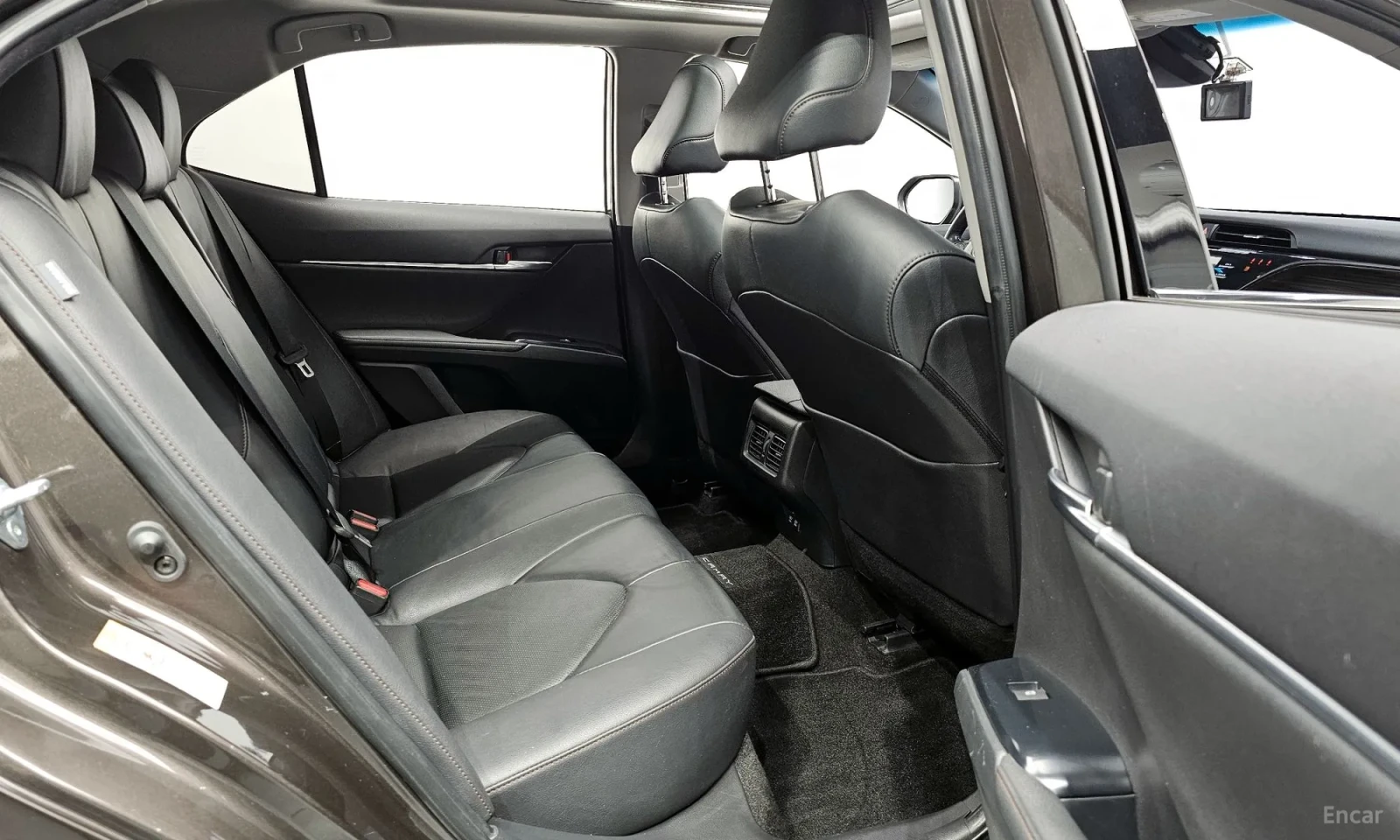 Toyota Camry, снимка 12 - Автомобили и джипове - 55185174
