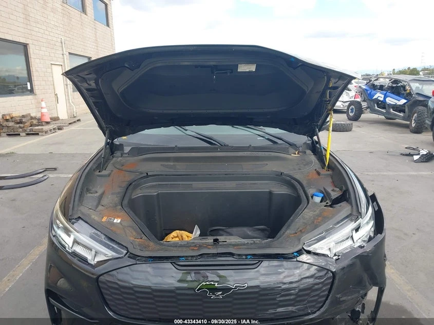Ford Mustang Mach-E Gt, снимка 10 - Автомобили и джипове - 55288825