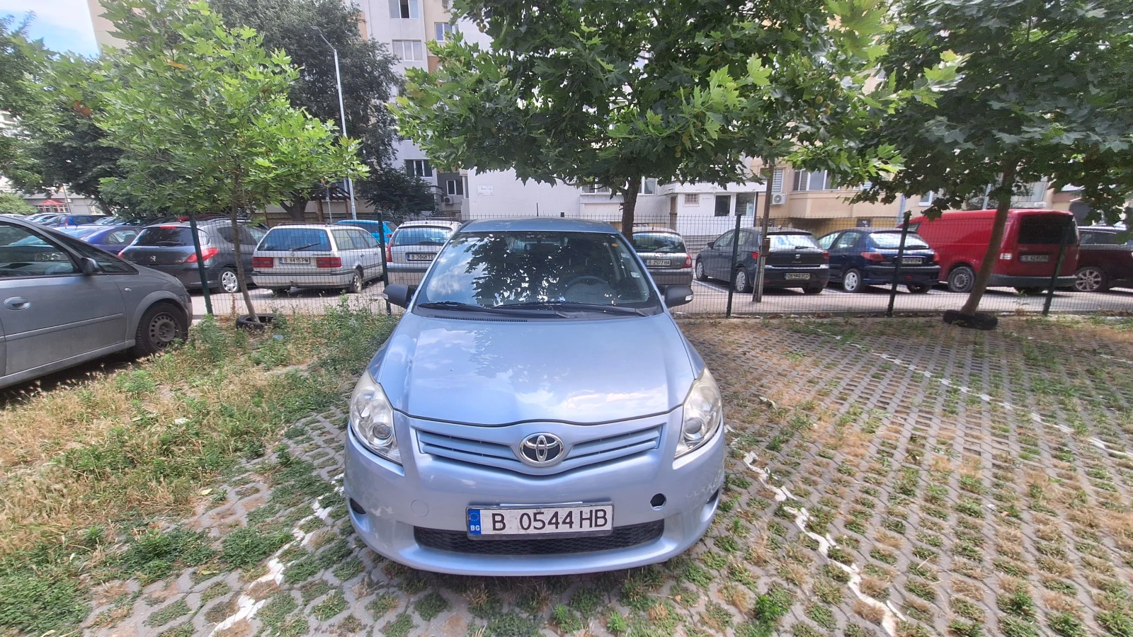 Toyota Auris, снимка 4 - Автомобили и джипове - 55332873