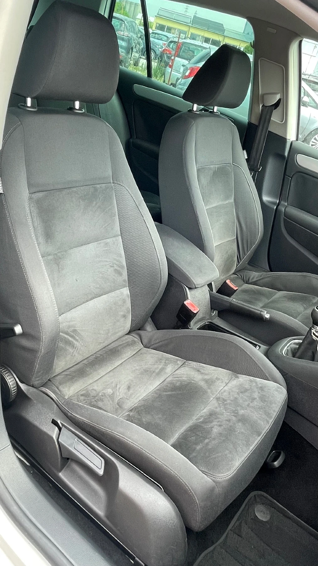 VW Golf VI 2.0 140к.с., снимка 10 - Автомобили и джипове - 55338152