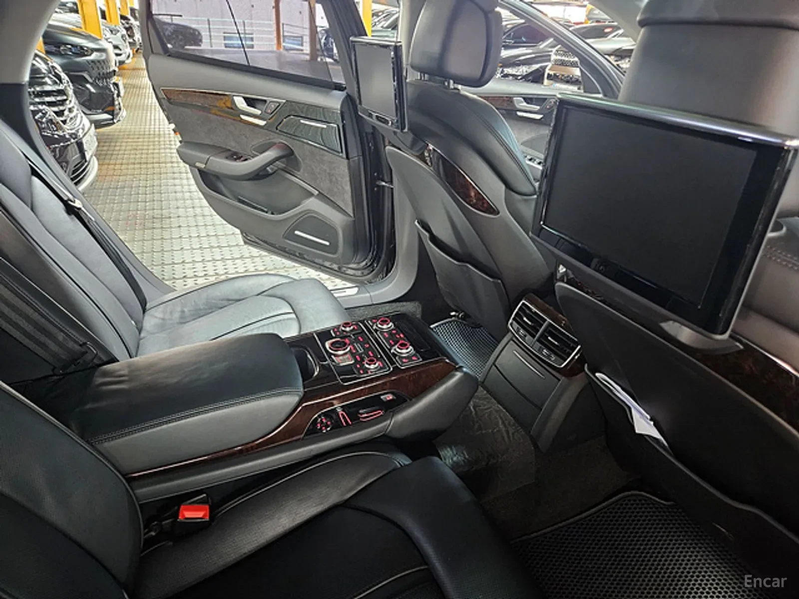 Audi A8 LONG* MATRIX* PRESIDENT* UNIKAT* , снимка 9 - Автомобили и джипове - 55429294