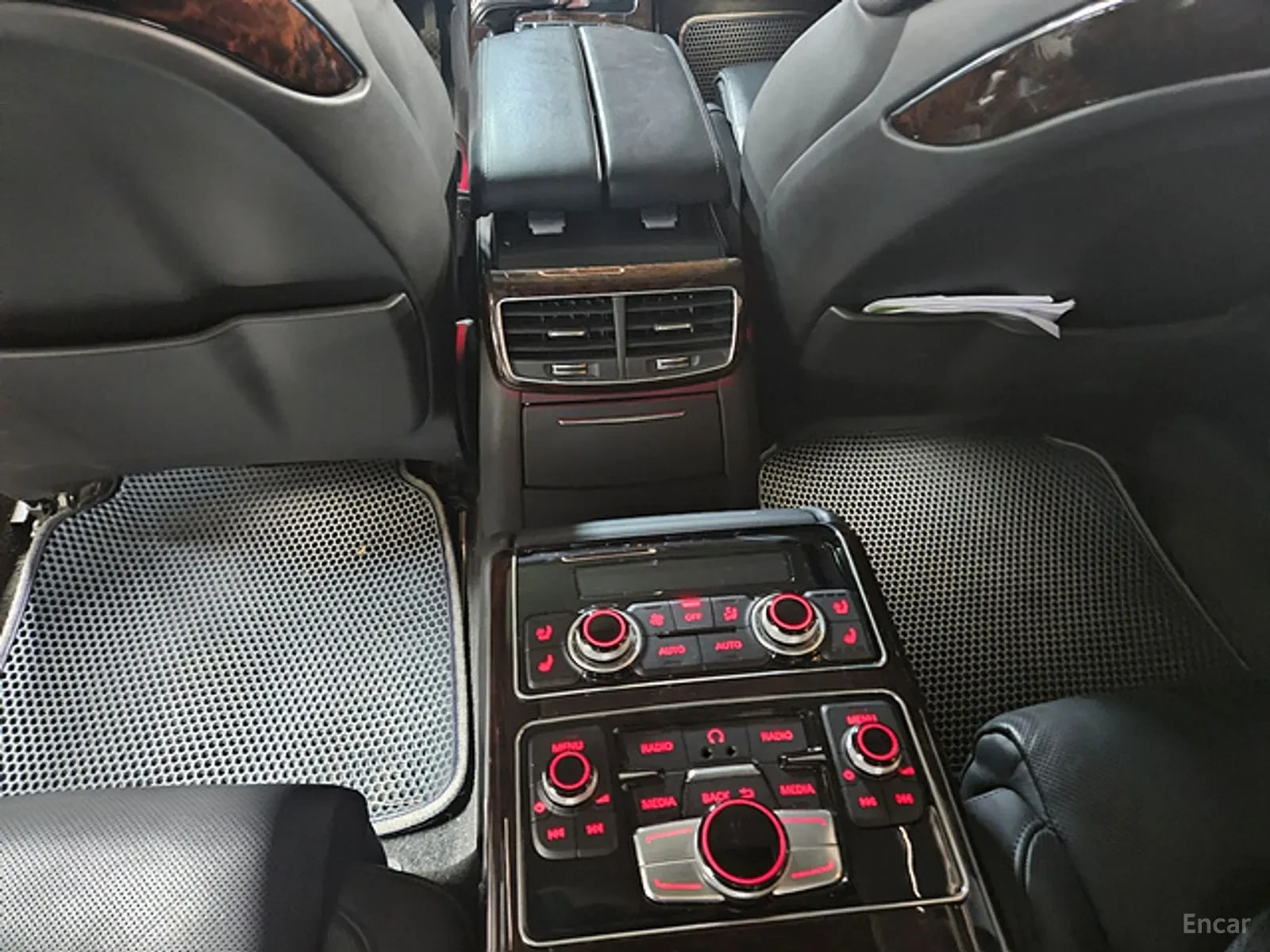 Audi A8 LONG* MATRIX* PRESIDENT* UNIKAT* , снимка 15 - Автомобили и джипове - 55429294