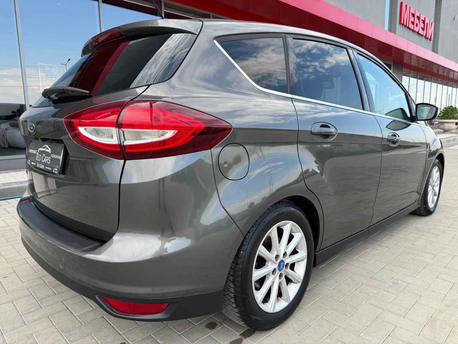 Ford C-max 1.6i LPG / TITANIUM / NAVI / CAMERA / KEYLESS, снимка 7 - Автомобили и джипове - 55931761