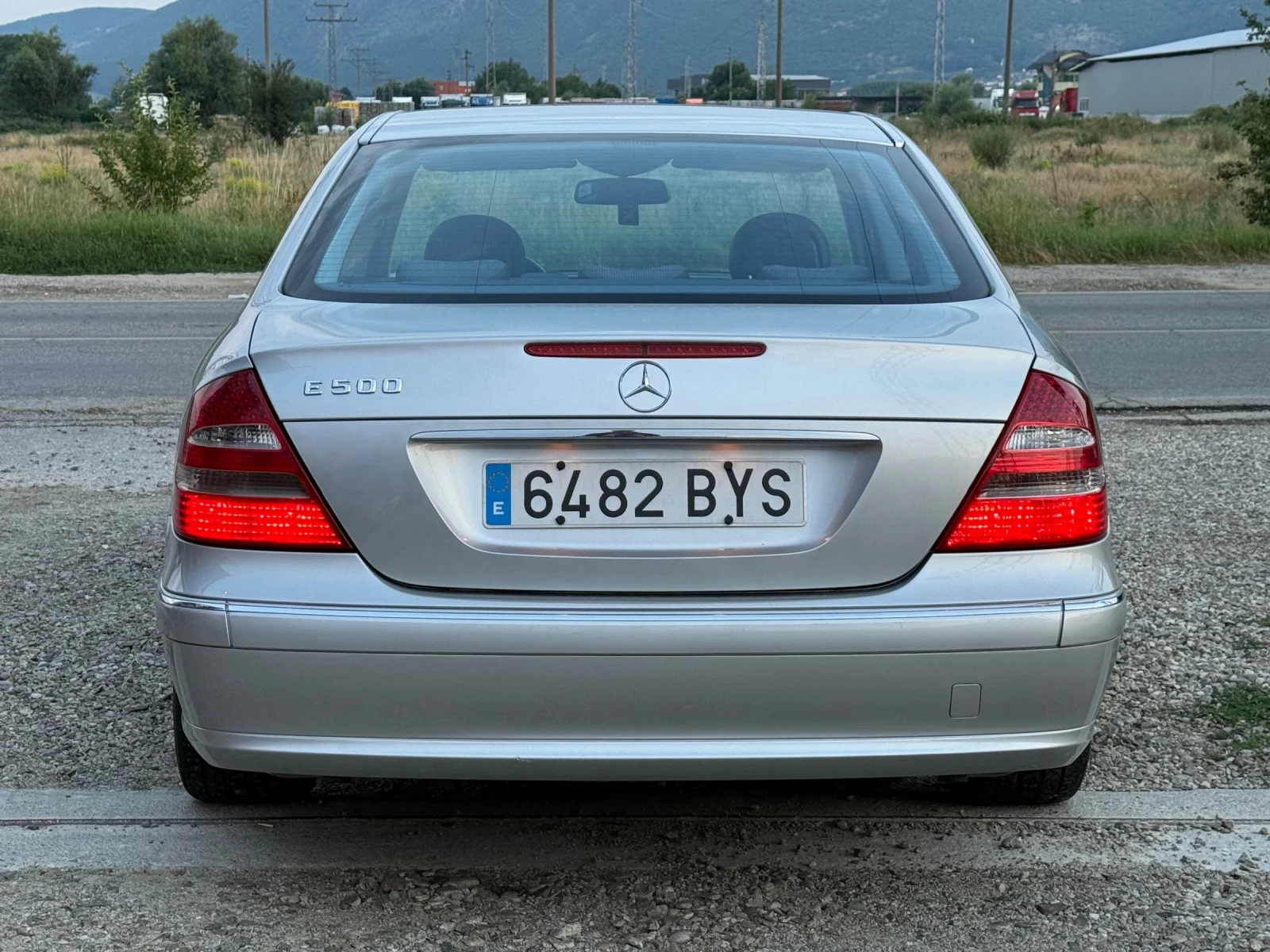 Mercedes-Benz E 500 V8, снимка 5 - Автомобили и джипове - 56012533