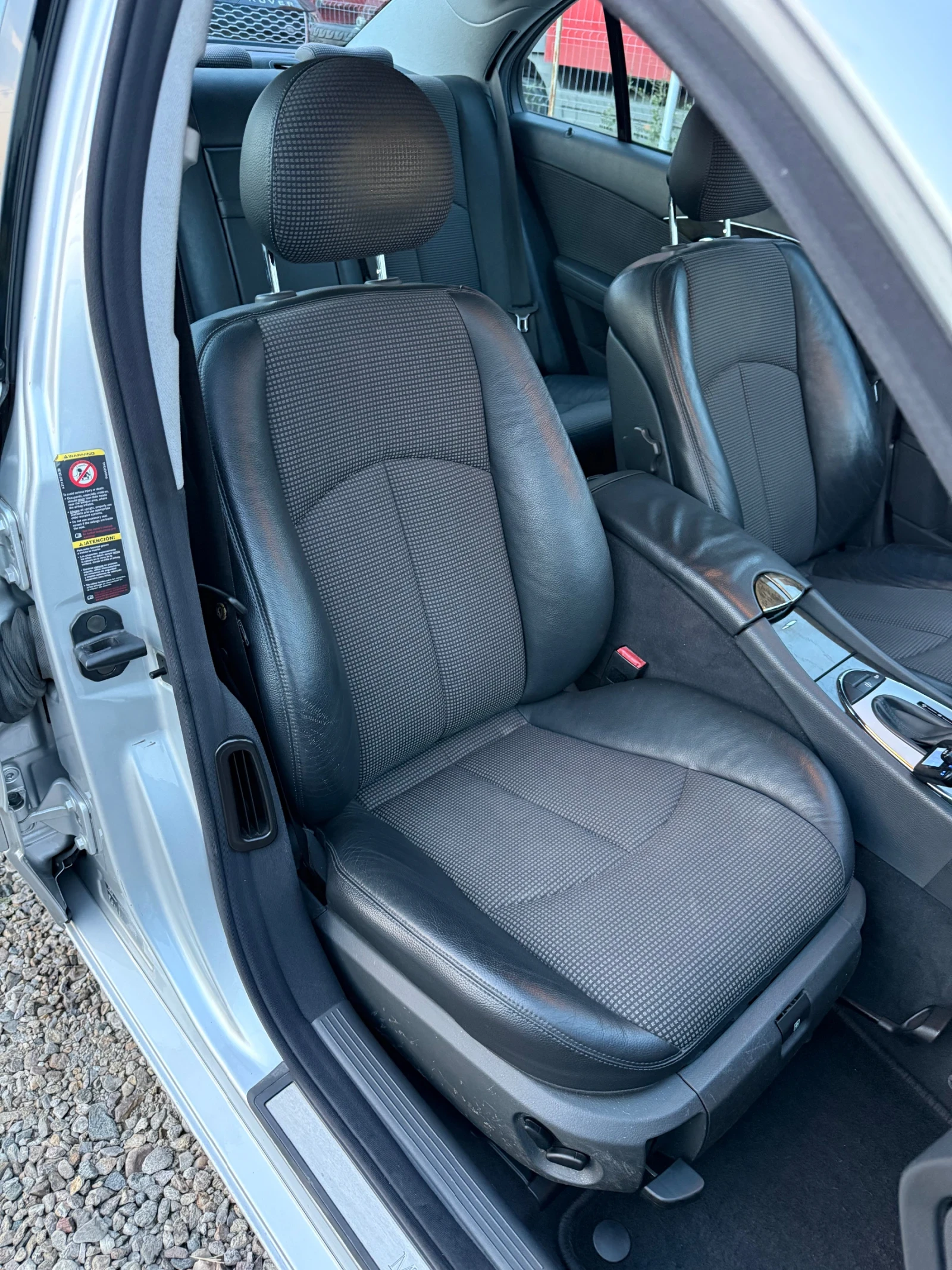 Mercedes-Benz E 500 V8, снимка 11 - Автомобили и джипове - 56012533