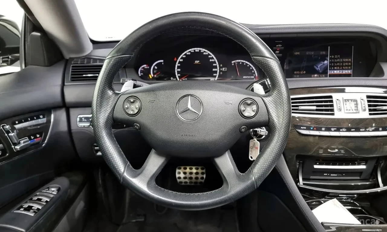 Mercedes-Benz CL 63 AMG ПОДГРЕВ/ОБДУХ/ШИБЕДАХ/ХАРМАН, снимка 12 - Автомобили и джипове - 56131933