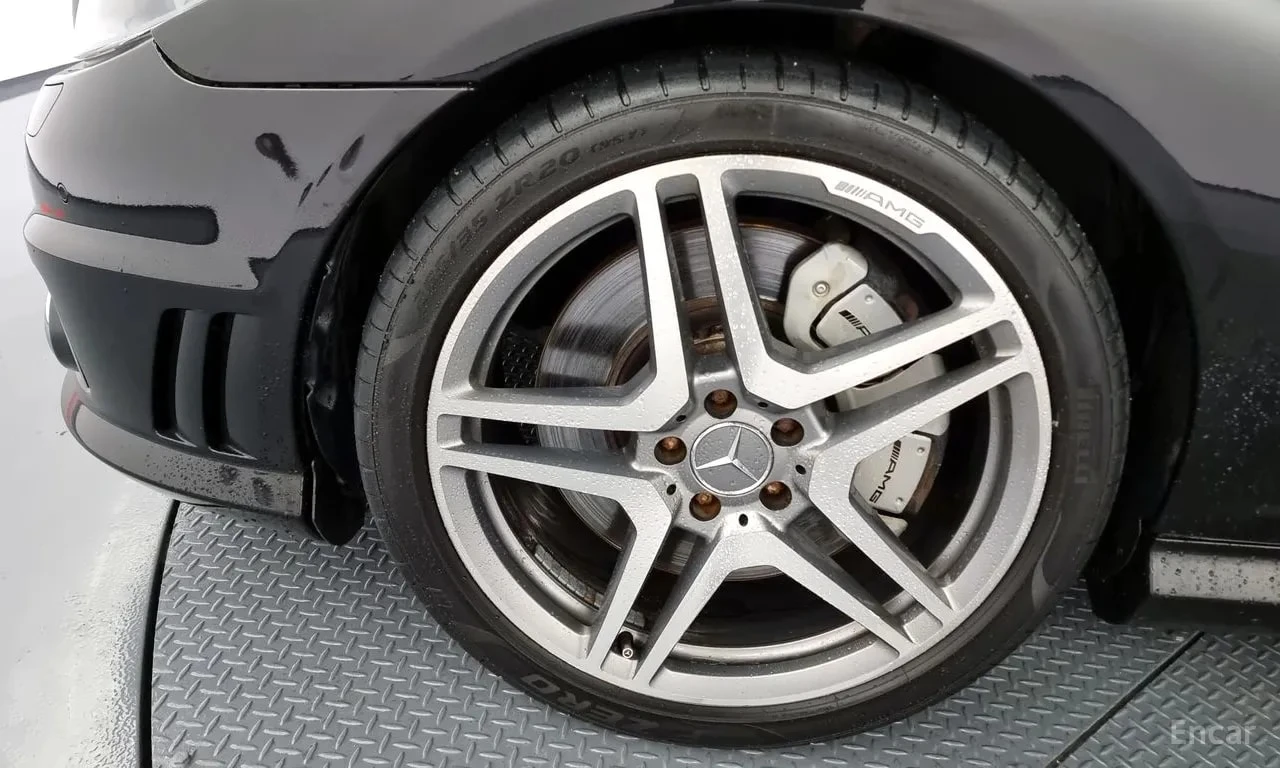 Mercedes-Benz CL 63 AMG ПОДГРЕВ/ОБДУХ/ШИБЕДАХ/ХАРМАН, снимка 5 - Автомобили и джипове - 56131933