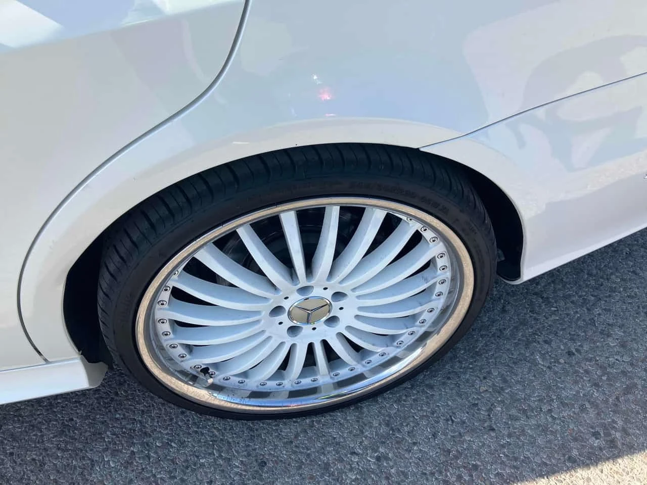 Mercedes-Benz E 350 * 4dr Sdn 4MATIC * CARFAX * , снимка 15 - Автомобили и джипове - 56185891