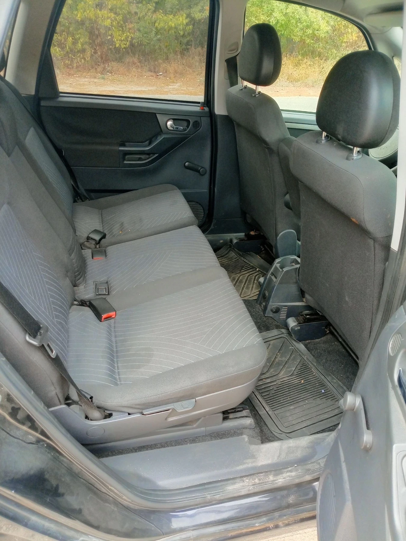Opel Meriva 1.7, снимка 5 - Автомобили и джипове - 56333628