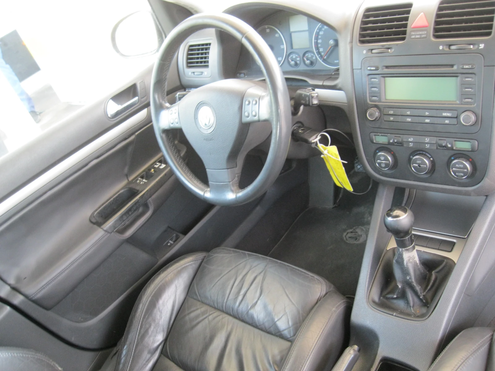 VW Golf 2.0 TDI 140 , снимка 13 - Автомобили и джипове - 56409489