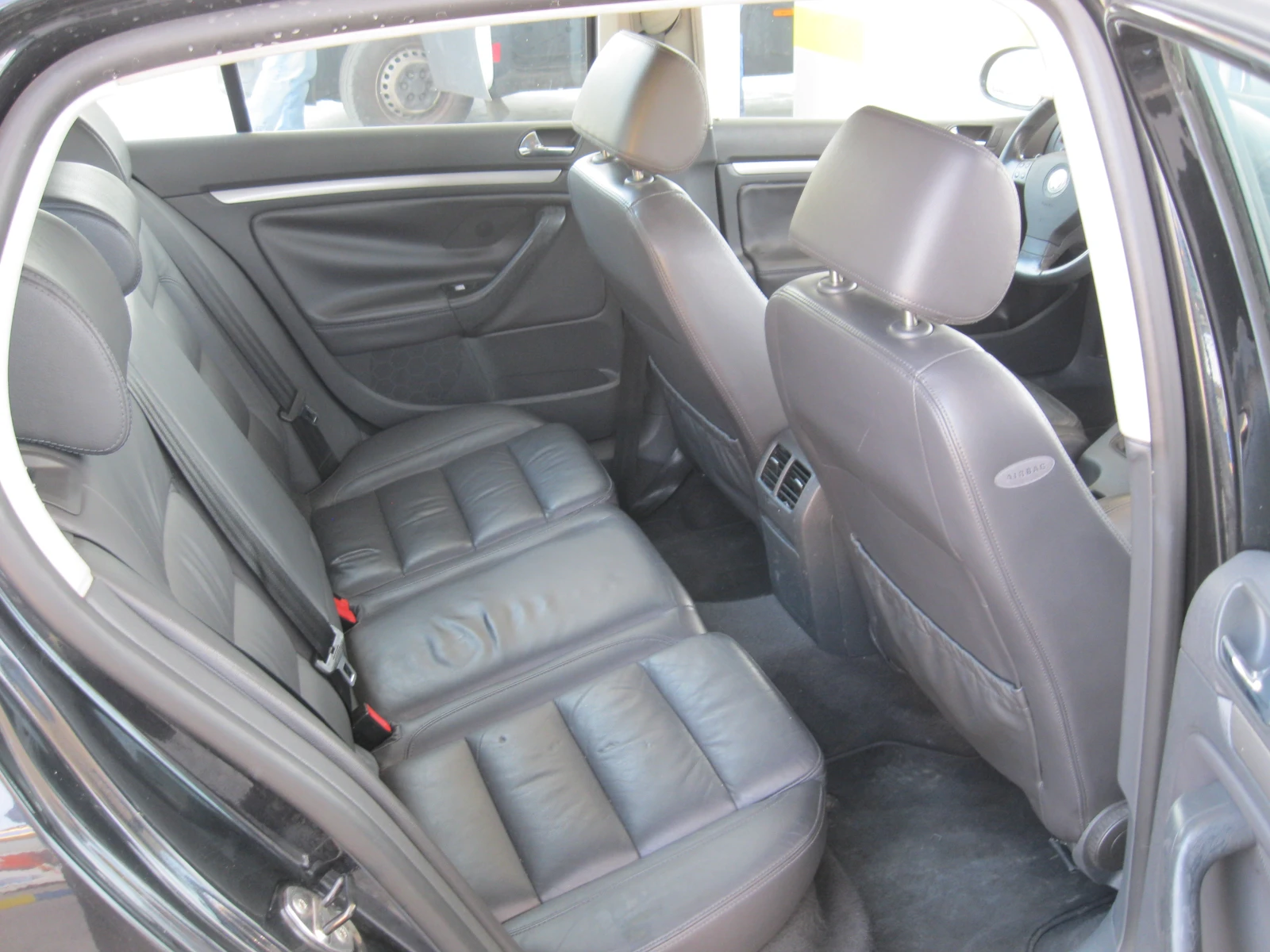 VW Golf 2.0 TDI 140 , снимка 12 - Автомобили и джипове - 56409489