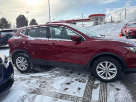 Nissan Qashqai AWD CVT  CARFAX - 14400 € / 28163.95 лв. - 27163897 3