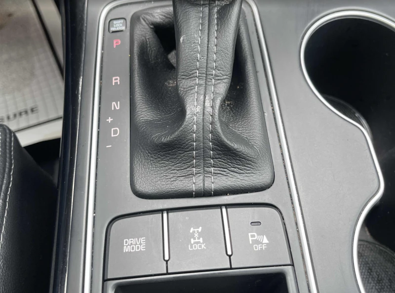 Kia Sorento 2.0L Turbo SX FULL, снимка 11 - Автомобили и джипове - 52851087