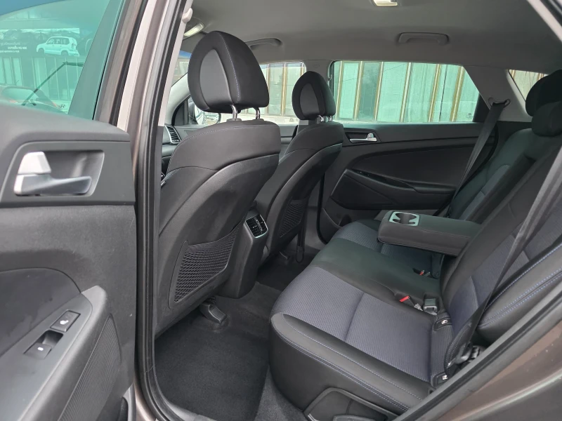 Hyundai Tucson 1.7 CRDI 16V UNIKAT ITALIA EURO 6B , снимка 11 - Автомобили и джипове - 53216593