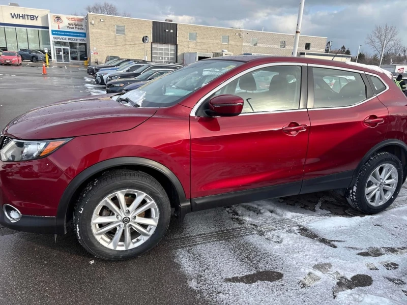 Nissan Qashqai AWD CVT  CARFAX, снимка 2 - Автомобили и джипове - 53262545
