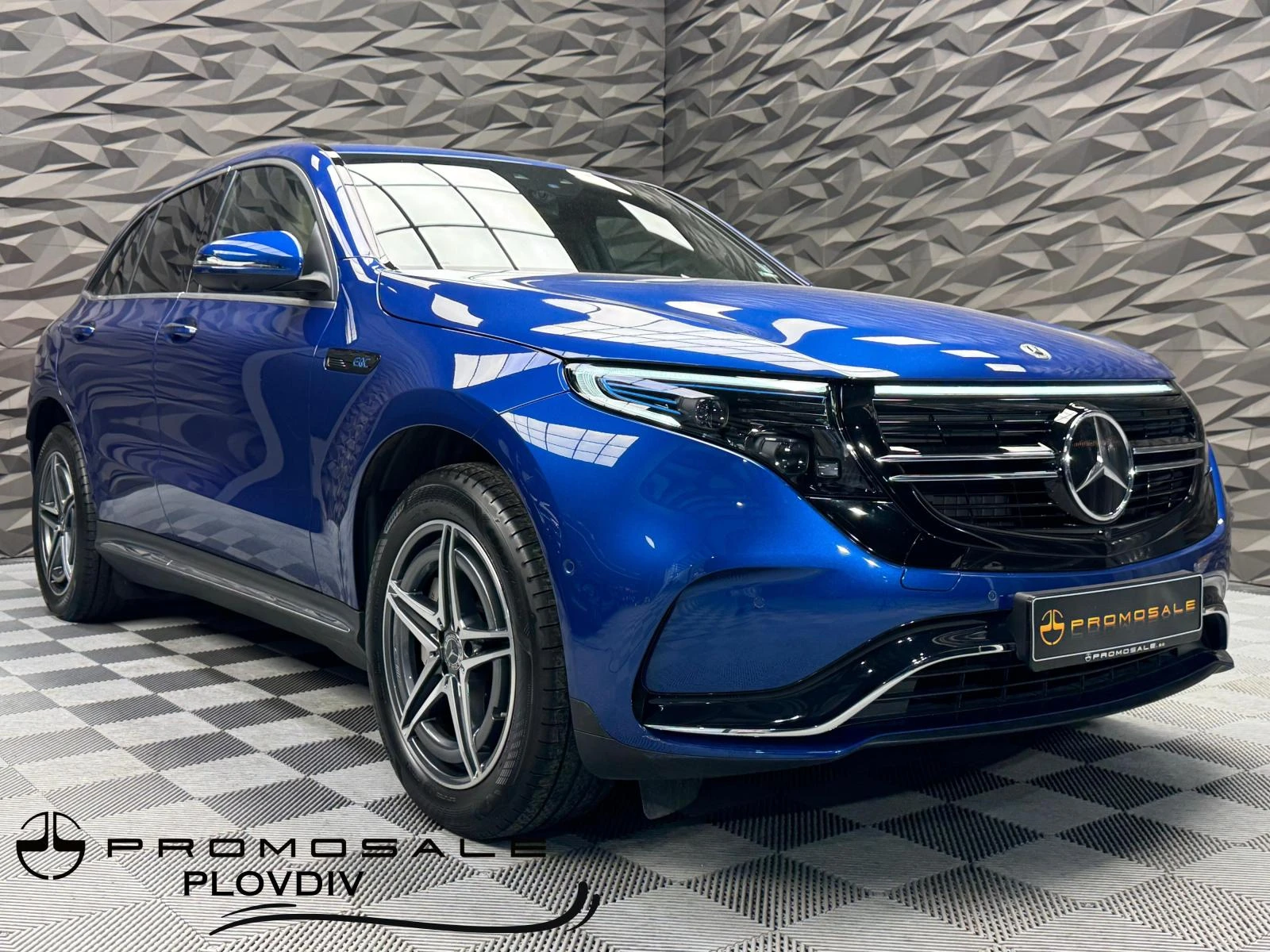 Mercedes-Benz EQC 400 4Matic Подгрев* 360, снимка 1