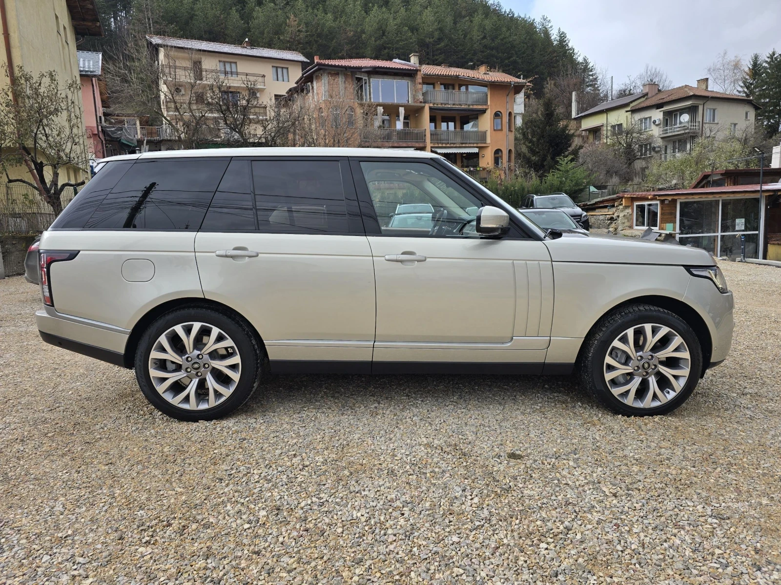 Land Rover Range rover AUTOBIOGRAPHY 4.4 - изображение 8