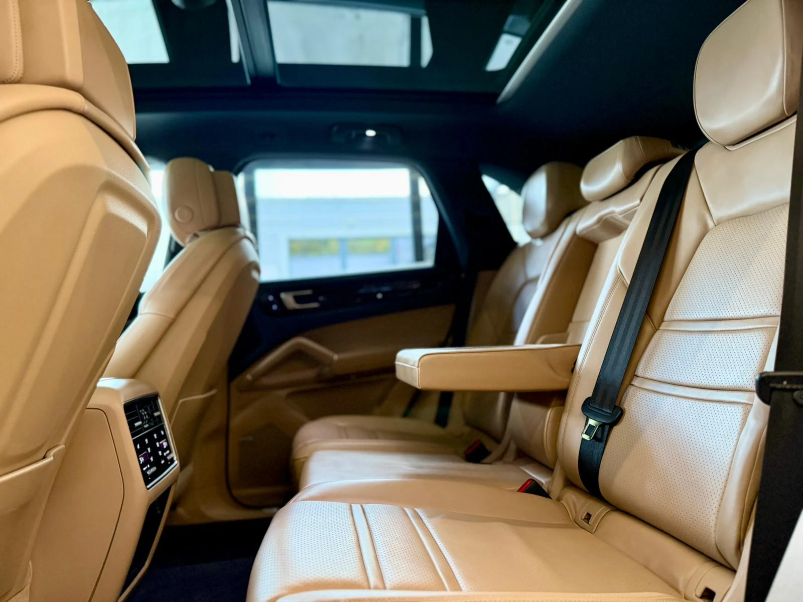 Porsche Cayenne S* Akrapovic* Bose* Pano* Matrix* * Chrono | Mobile.bg   14