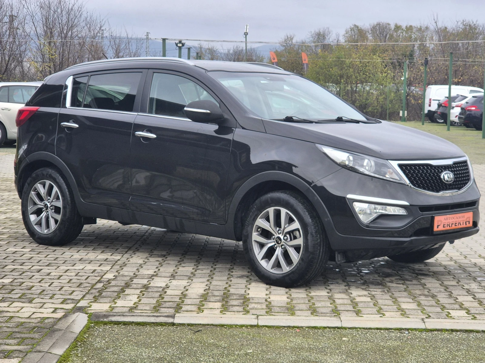 Kia Sportage 1.6 газ/бензин 135к.с. - изображение 6