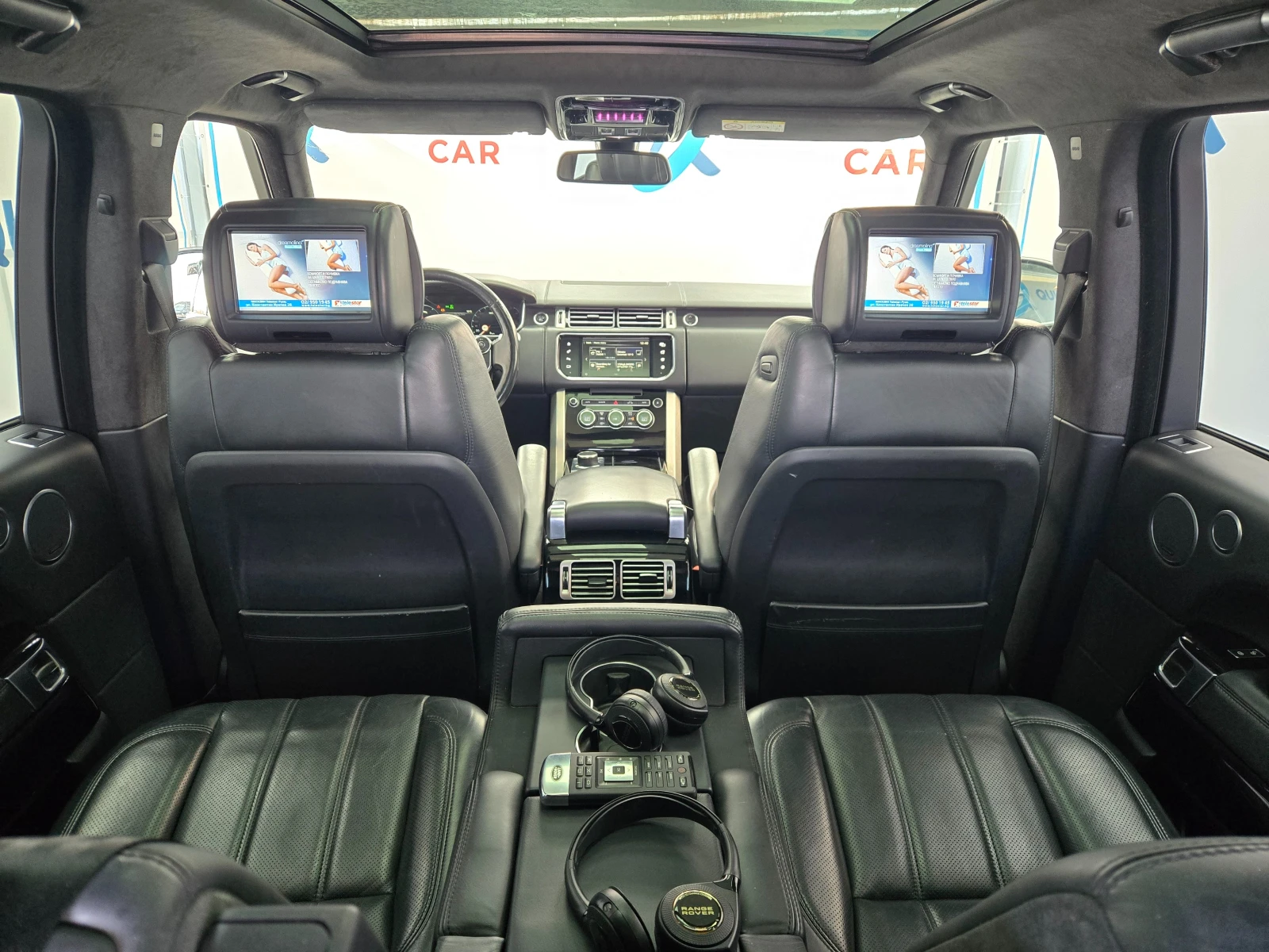 Land Rover Range rover Autobiography/TV /DAB+ /Meridian/V8/Камера 360/, снимка 11 - Автомобили и джипове - 53894445