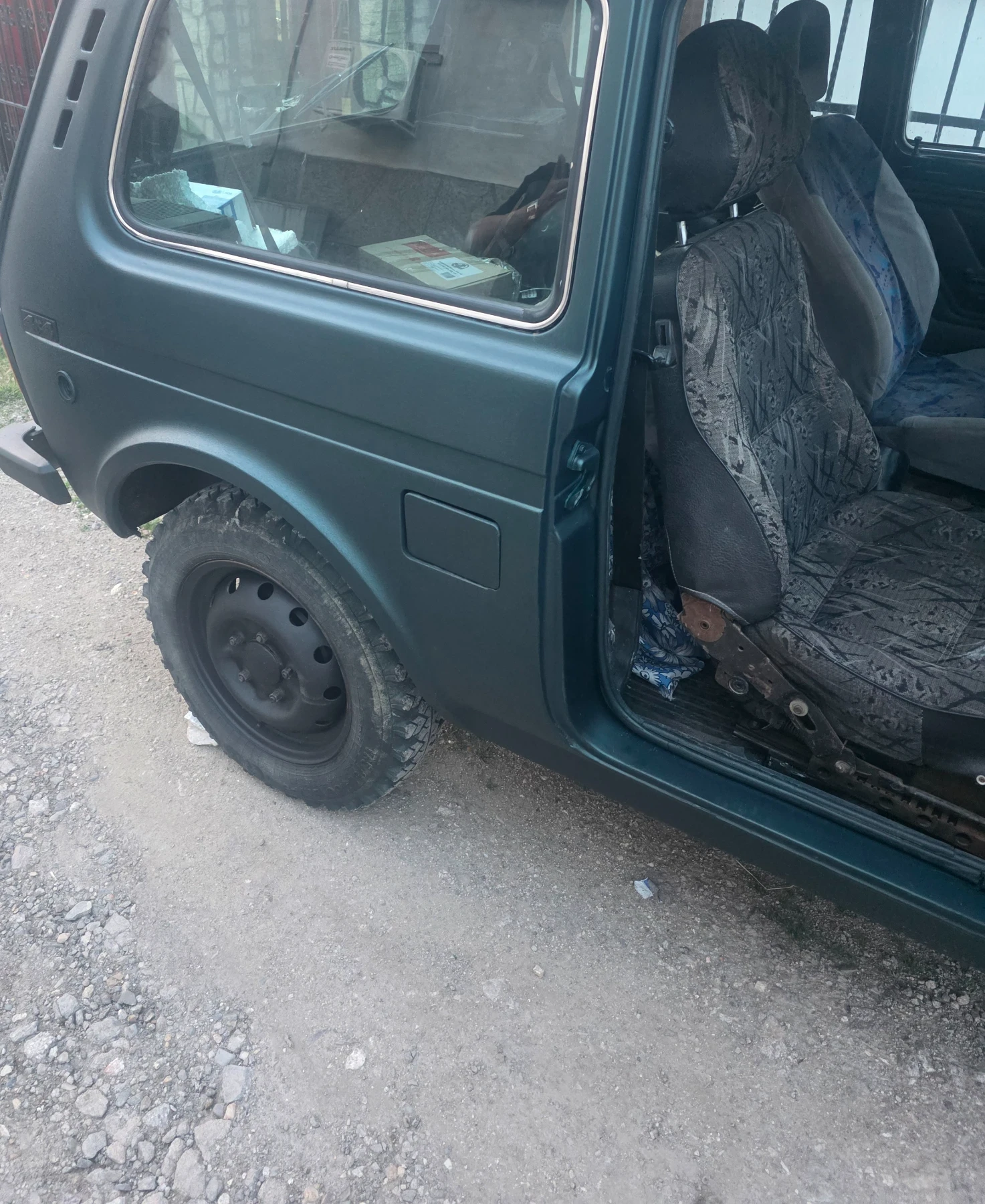 Lada Niva 21213, снимка 9 - Автомобили и джипове - 54810382