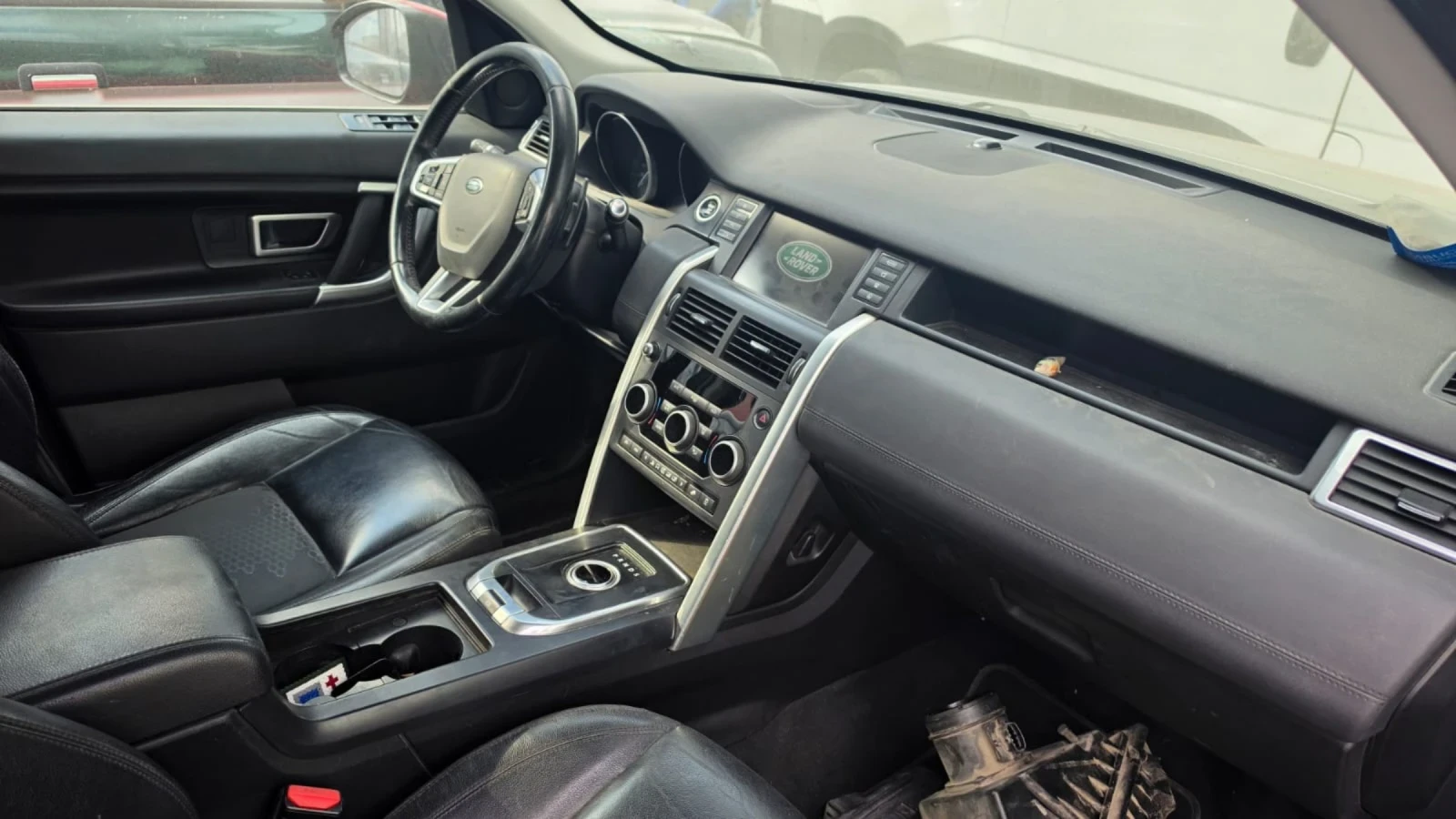 Land Rover Discovery Sport Не пали, снимка 12 - Автомобили и джипове - 55444334