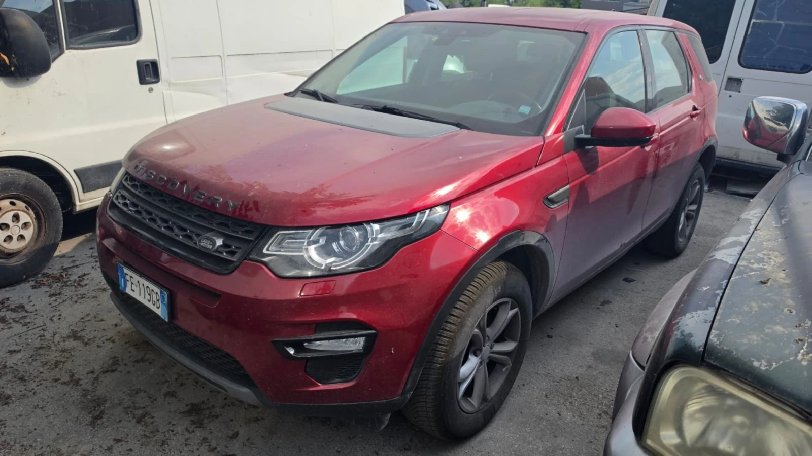 Land Rover Discovery Sport Не пали