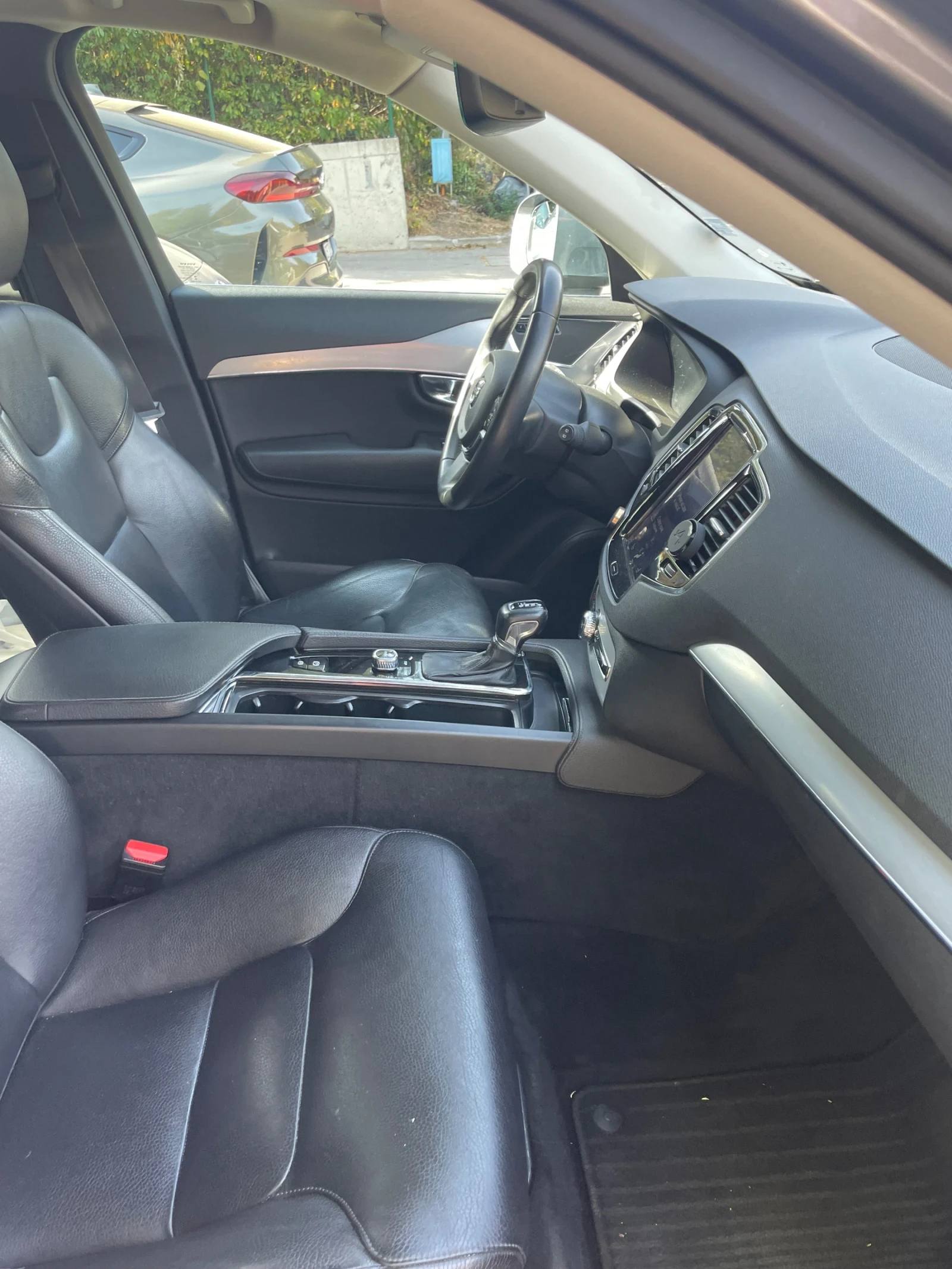 Volvo Xc90, снимка 15 - Автомобили и джипове - 56665011
