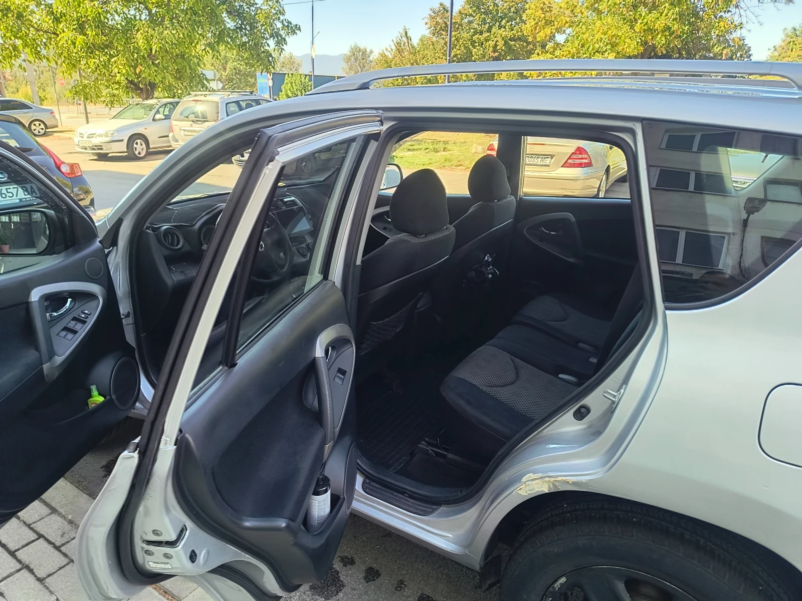 Toyota Rav4, снимка 8 - Автомобили и джипове - 56068882