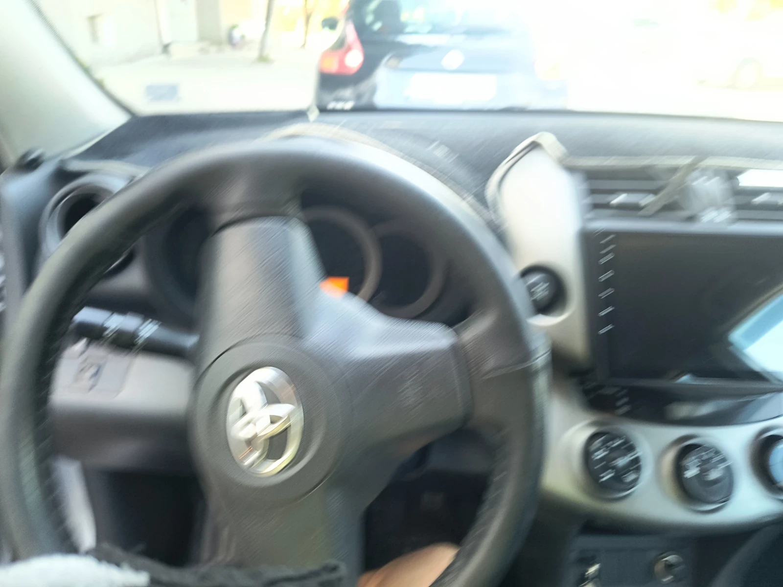Toyota Rav4, снимка 5 - Автомобили и джипове - 56068882