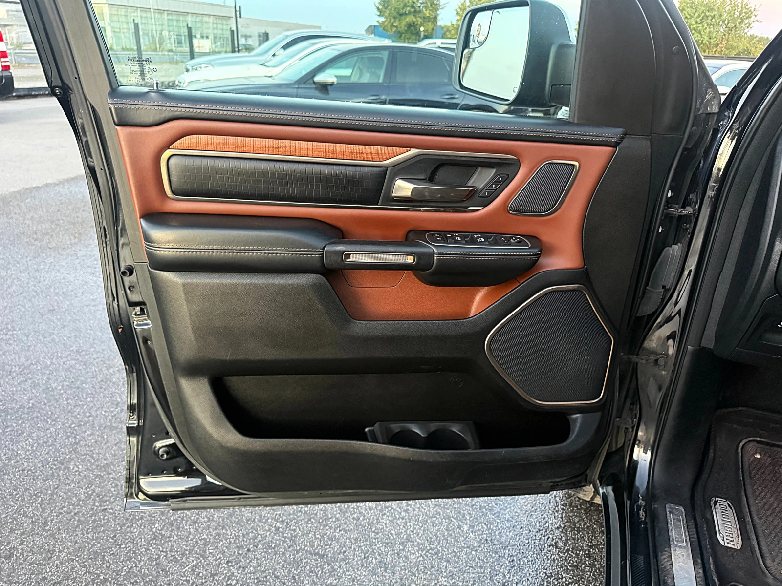 Dodge RAM 1500 5.7HEMI-PREMIUM-LONG HORN-PANORAMA-�� ������-FULL | Mobile.bg � ����������� 8