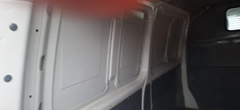 VW T5 2.5* TDI* 131, снимка 8 - Бусове и автобуси - 53367046