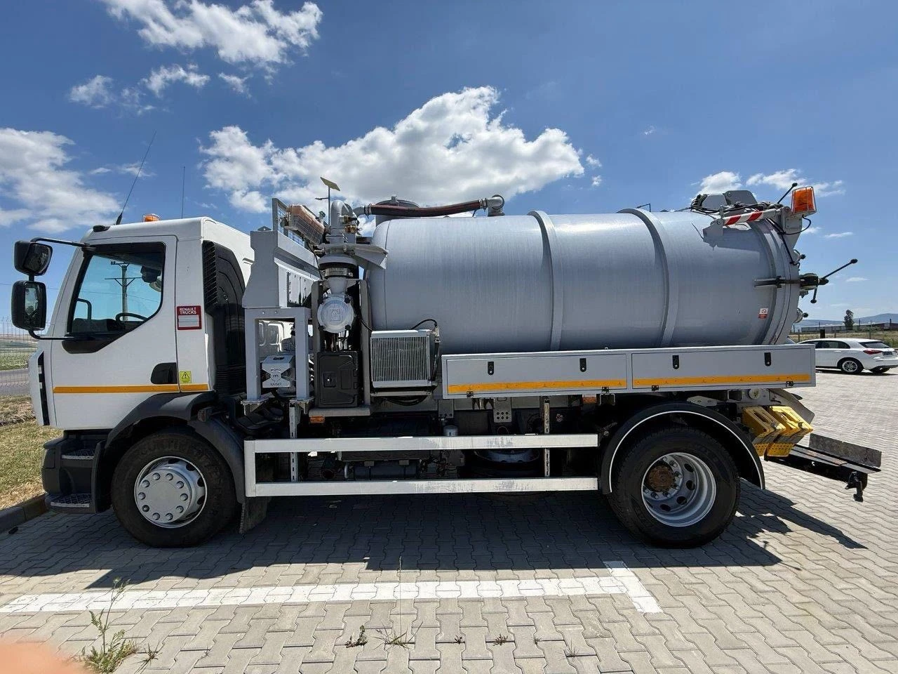 Renault Midlum, снимка 2 - Камиони - 54351299