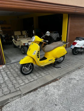  Vespa GTS