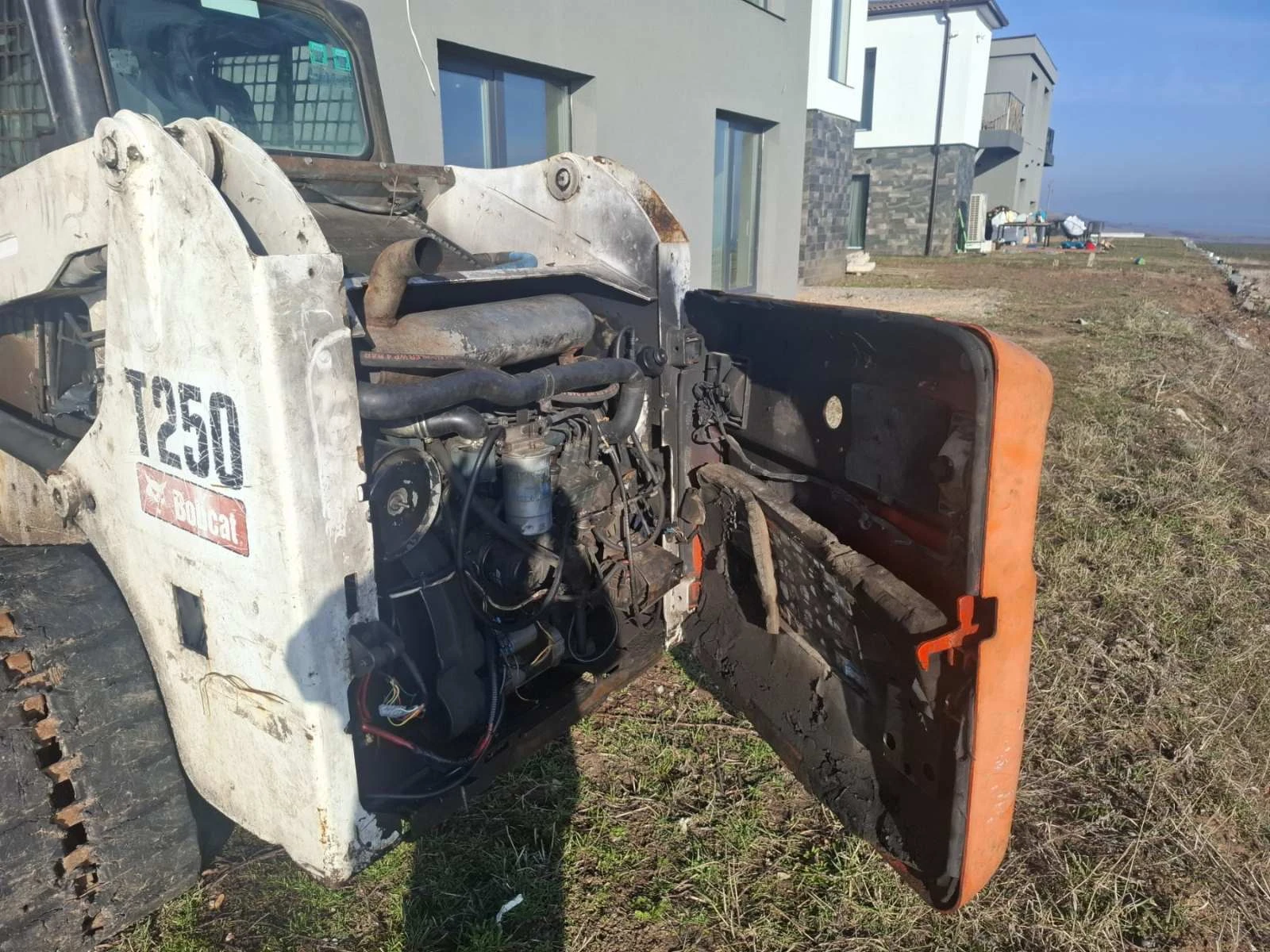 ����� ������� BOBCAT T250 | Mobile.bg � ����������� 9