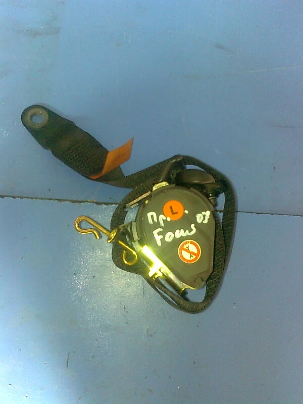 колан предпазен преден ляв за Форд Фокус 03г. 